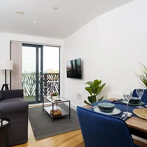 1-bed-flat-near-canary-wharf-o2.brighton-hotels-england.com/