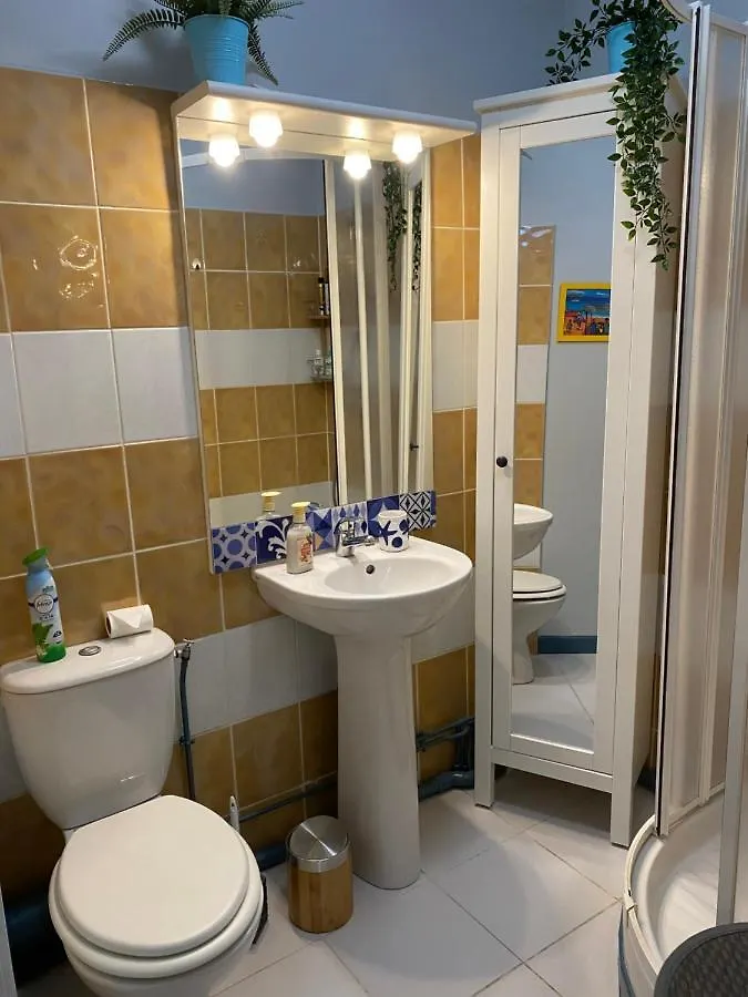 Meuble Tourisme Carmes 2 Etoiles, Entree Autonome,Wifi, Climatise, Petit Parking Prive Apartment Toulouse 0*,