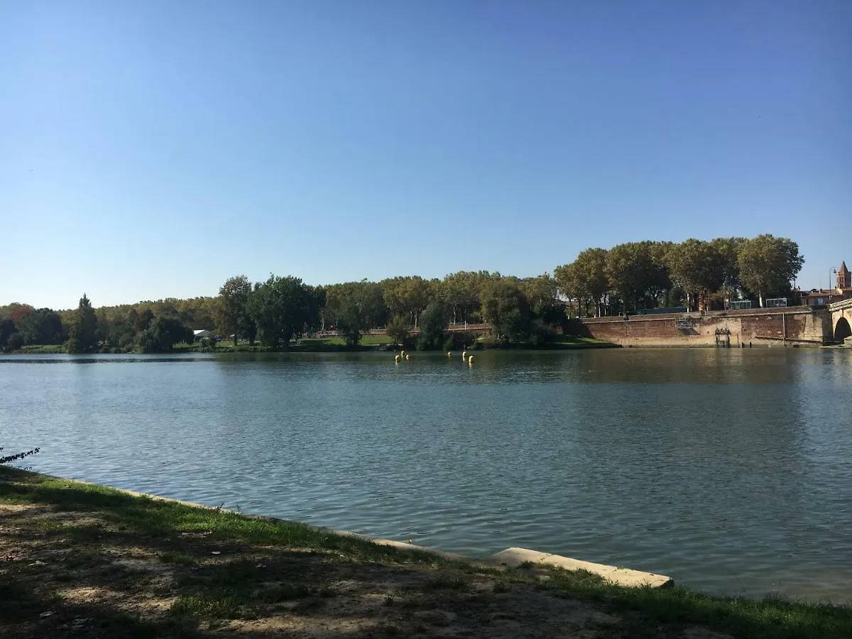 Meuble Tourisme Carmes 2 Etoiles, Entree Autonome,Wifi, Climatise, Petit Parking Prive Apartment Toulouse